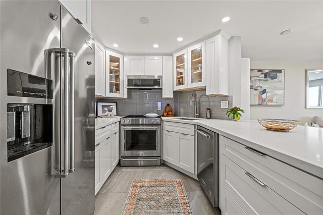 4 of 25 - 133 N Pompano Beach Blvd 906, Pompano Beach, FL