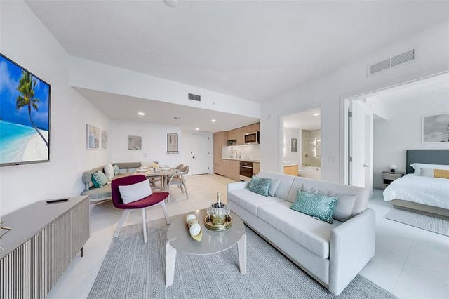 4 of 15 - 159 Ne 6th St 3113, Miami, FL