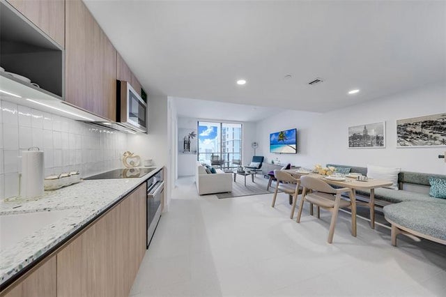 5 of 15 - 159 Ne 6th St 3113, Miami, FL