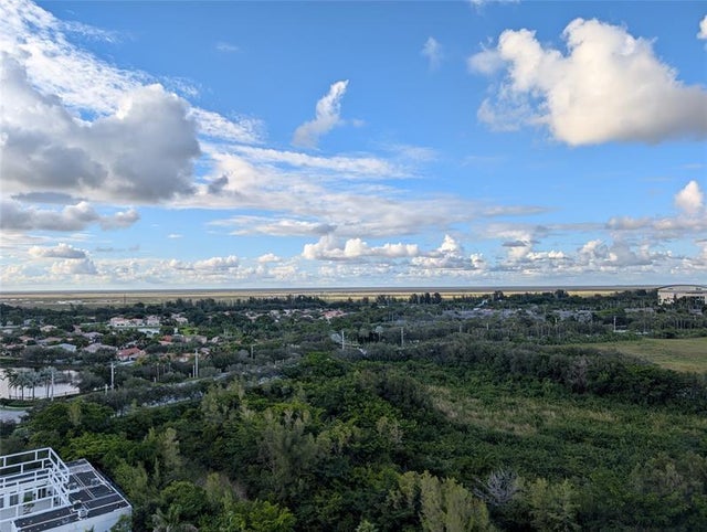 4 of 23 - 2000 Metropica Way 1501, Sunrise, FL