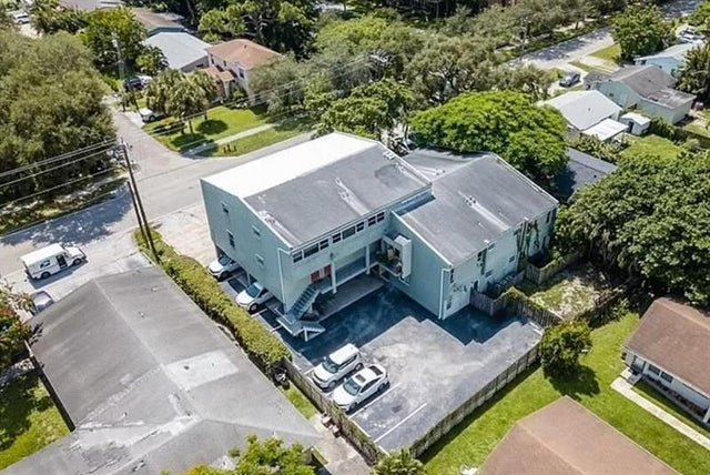 2 of 30 - 1005 Sw 15th Ave 4, Fort Lauderdale, FL