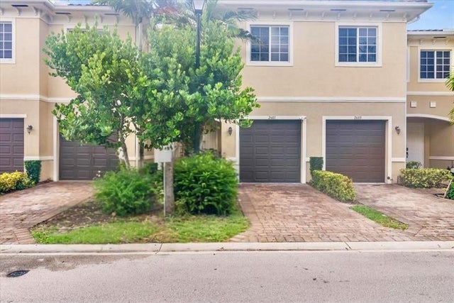 5 of 35 - 2615 Sw 81st Ter 2601, Miramar, FL