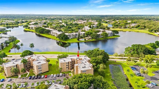 1 of 25 - 9440 Tangerine Pl 301, Davie, FL