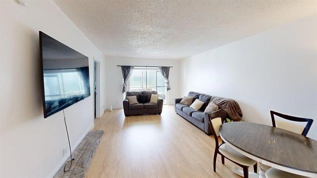 3 of 15 - 1630 Embassy Dr 105, West Palm Beach, FL