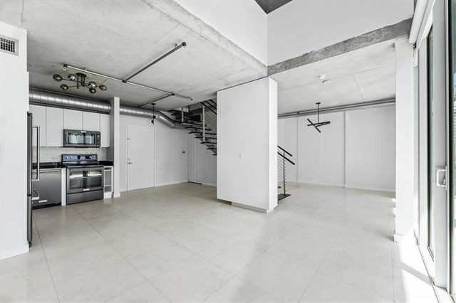 5 of 30 - 690 Sw 1st Ct 3114, Miami, FL