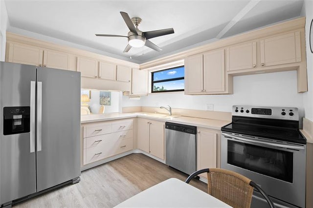 2 of 23 - 4800 Bayview Dr 306, Fort Lauderdale, FL