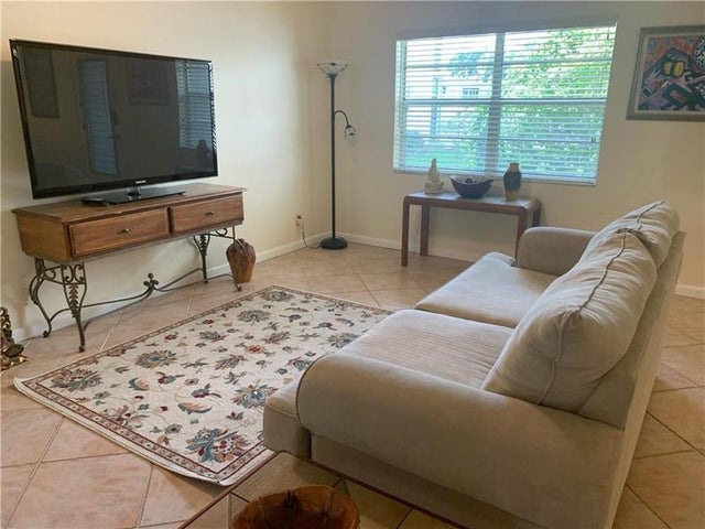 1 of 11 - 820 Flanders R 280, Delray Beach, FL