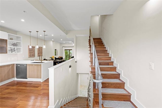 2 of 37 - 548 Se 1st Cir 548, Pompano Beach, FL