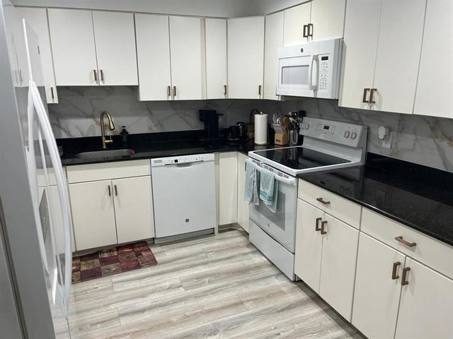 3 of 19 - 491 Racquet Club Rd 106, Weston, FL