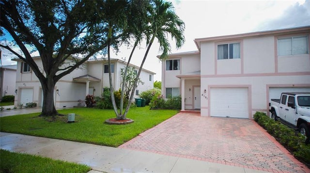 1 of 32 - 6191 Nw 2nd St 6191, Margate, FL
