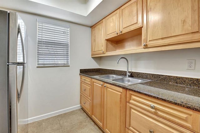 4 of 28 - 640 Ne 6th Ct G, Boynton Beach, FL
