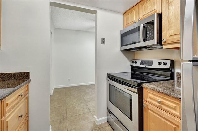 5 of 28 - 640 Ne 6th Ct G, Boynton Beach, FL