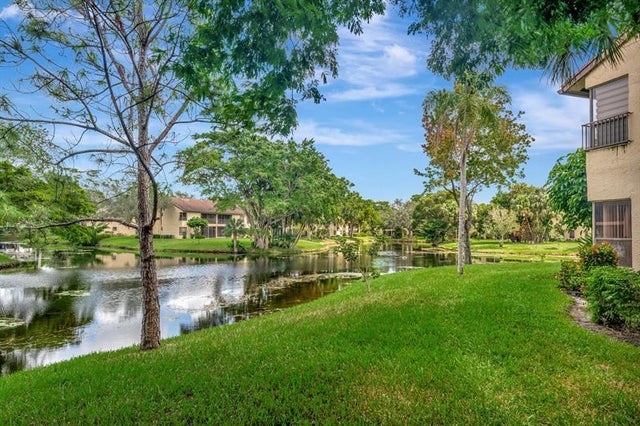 3161 Carambola Cir 2381, Coconut Creek