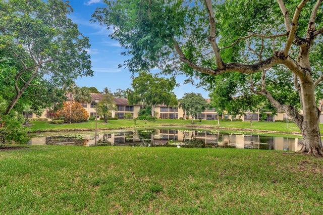 2 of 40 - 3161 Carambola Cir 2381, Coconut Creek, FL