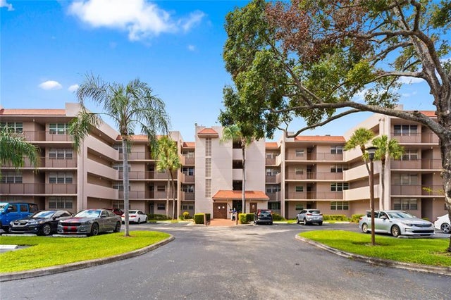 1 of 28 - 1911 Sabal Palm Dr 307, Davie, FL