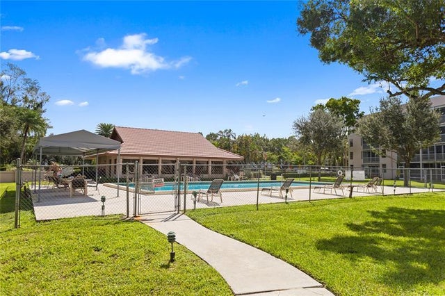 3 of 28 - 1911 Sabal Palm Dr 307, Davie, FL