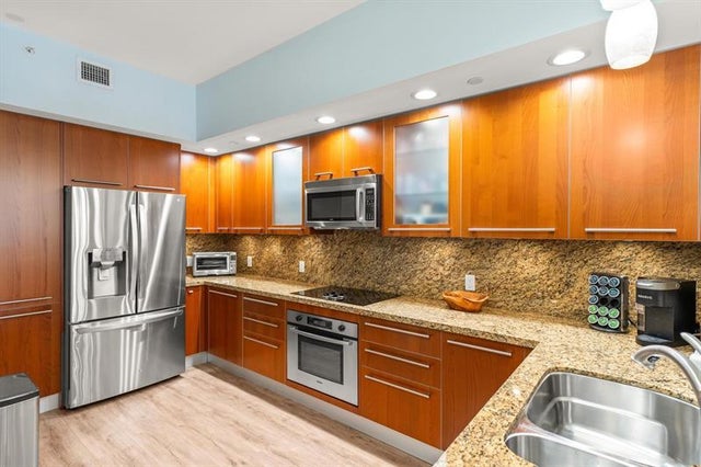 5 of 37 - 4445 El Mar Dr 2-209, Lauderdale By The Sea, FL