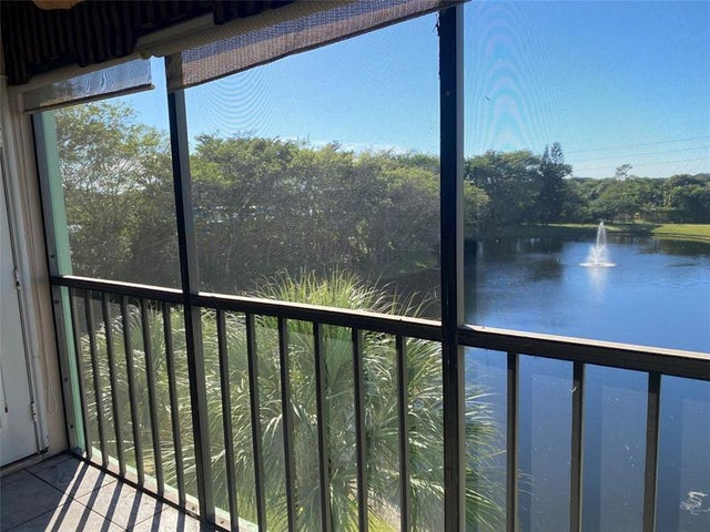 4 of 18 - 5884 Morningstar Cir 406, Delray Beach, FL