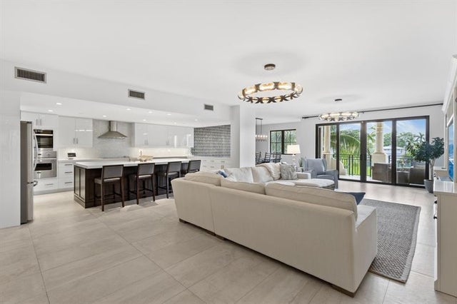 1 of 53 - 1532 Se 12th St 302, Fort Lauderdale, FL
