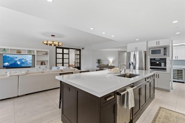5 of 53 - 1532 Se 12th St 302, Fort Lauderdale, FL