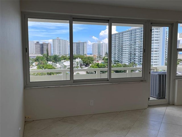 5 of 27 - 3200 Ne 36th St 709, Fort Lauderdale, FL