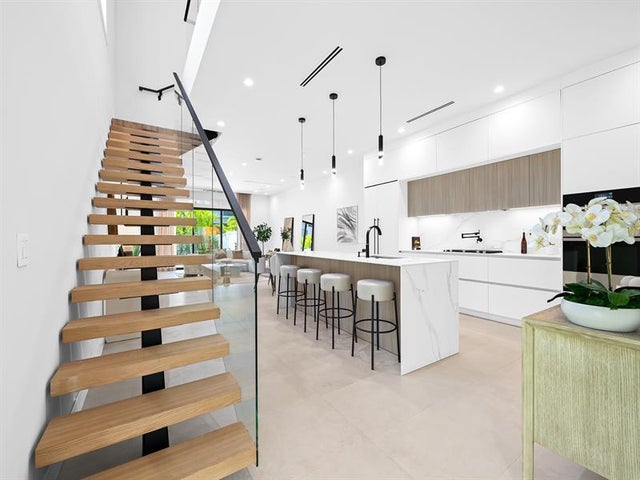 4 of 57 - 920b Ne 17th Ave, Fort Lauderdale, FL