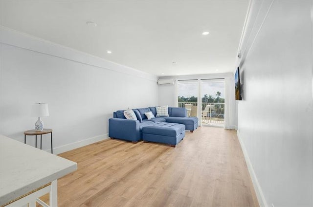 4 of 21 - 1501 Se 15th Ct 402, Deerfield Beach, FL