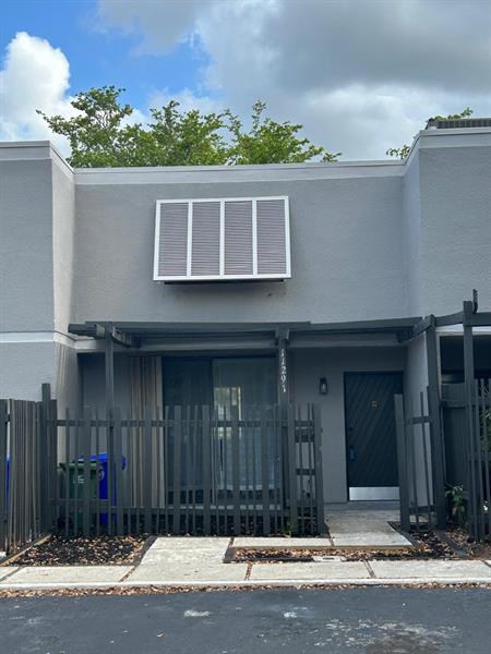 3 of 30 - 11291 Nw 16th Ct, Pembroke Pines, FL