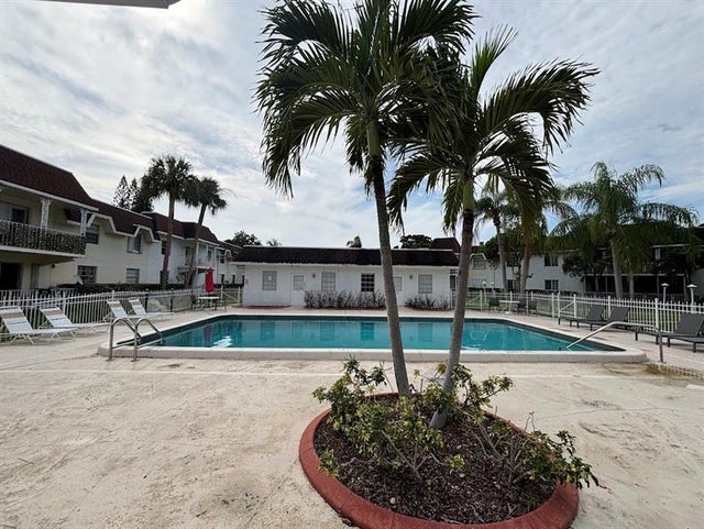 3 of 12 - 700 Se 2nd Ave 409, Deerfield Beach, FL