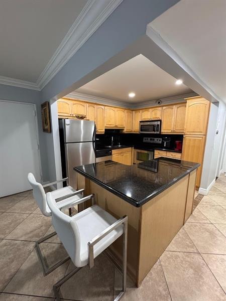 4 of 12 - 700 Se 2nd Ave 409, Deerfield Beach, FL
