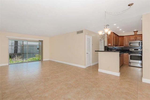 2 of 26 - 6600 Ne 22nd Way 2324, Fort Lauderdale, FL