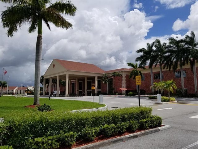 4090 Cornwall 4090, Boca Raton