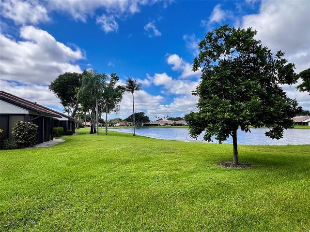 4 of 24 - 5667 Parkwalk Cir E 5667, Boynton Beach, FL