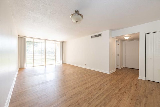 5 of 24 - 9471 Evergreen Pl 201, Davie, FL