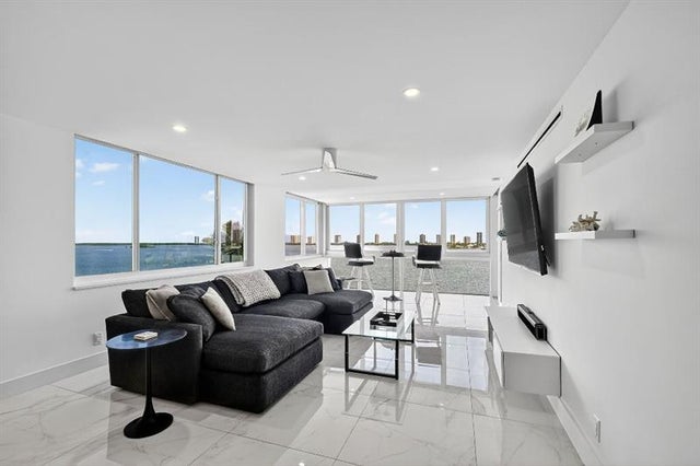 301 Lake Shore Dr 801, West Palm Beach