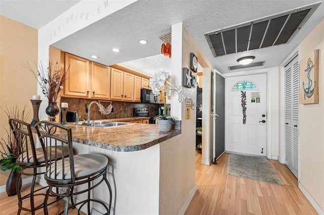 1 of 30 - 4500 N Federal Hwy 368h, Lighthouse Point, FL