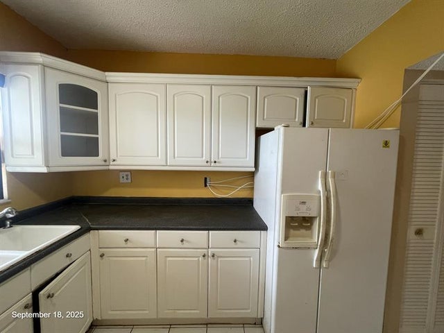 5 of 13 - 840 Ne 199th St 208b, Miami, FL