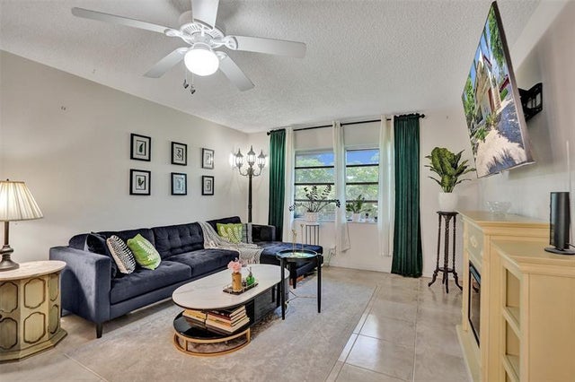 3 of 59 - 860 Se 6th Ave 312, Deerfield Beach, FL