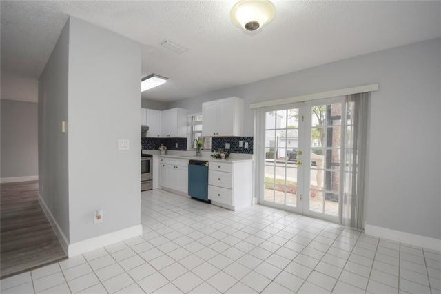 2 of 38 - 4801 Grapevine Way 4801, Davie, FL