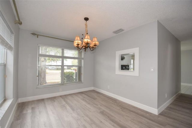 3 of 38 - 4801 Grapevine Way 4801, Davie, FL
