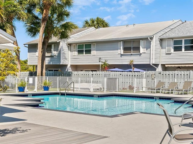 3 of 25 - 1989 Ne 15th Ave 1989, Fort Lauderdale, FL