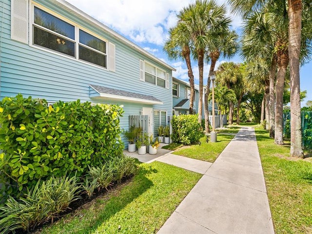 5 of 25 - 1989 Ne 15th Ave 1989, Fort Lauderdale, FL