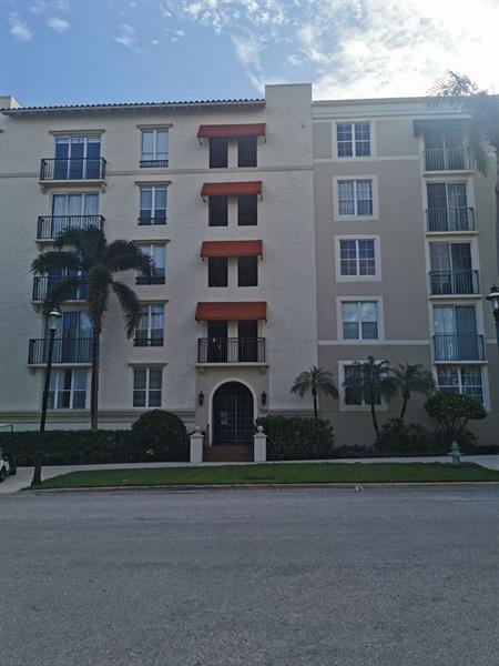 720 S Sapodilla Ave 402, West Palm Beach