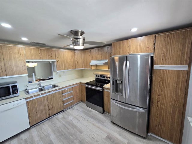 3 of 39 - N/A, Coconut Creek, FL