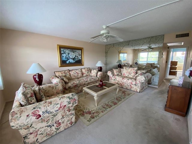 1 of 43 - 4101 Oakridge V 4101, Deerfield Beach, FL