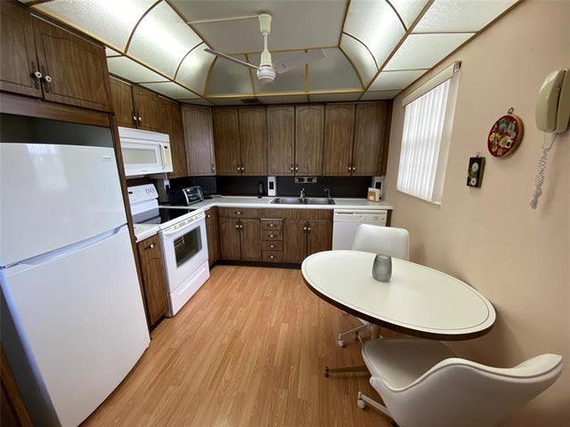 5 of 43 - 4101 Oakridge V 4101, Deerfield Beach, FL