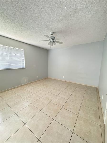 4 of 6 - 2866 S University Dr 5101, Davie, FL