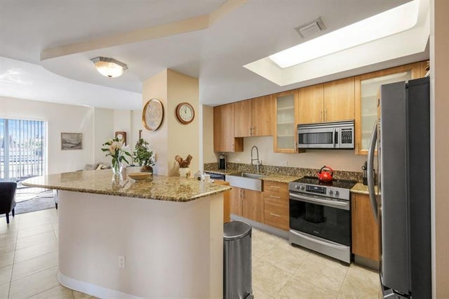 5 of 40 - 2631 Ne 14th Ave 200, Wilton Manors, FL
