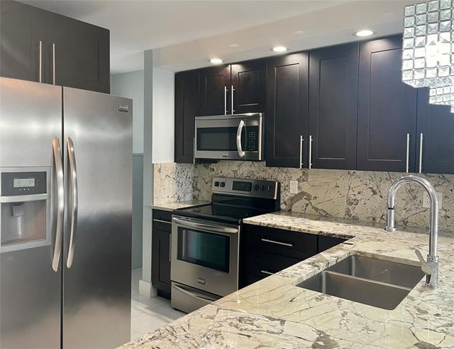 4 of 13 - 5321 Ne 24th Terrace 312a, Fort Lauderdale, FL