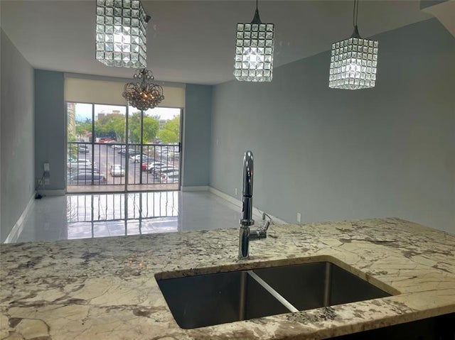5 of 13 - 5321 Ne 24th Terrace 312a, Fort Lauderdale, FL